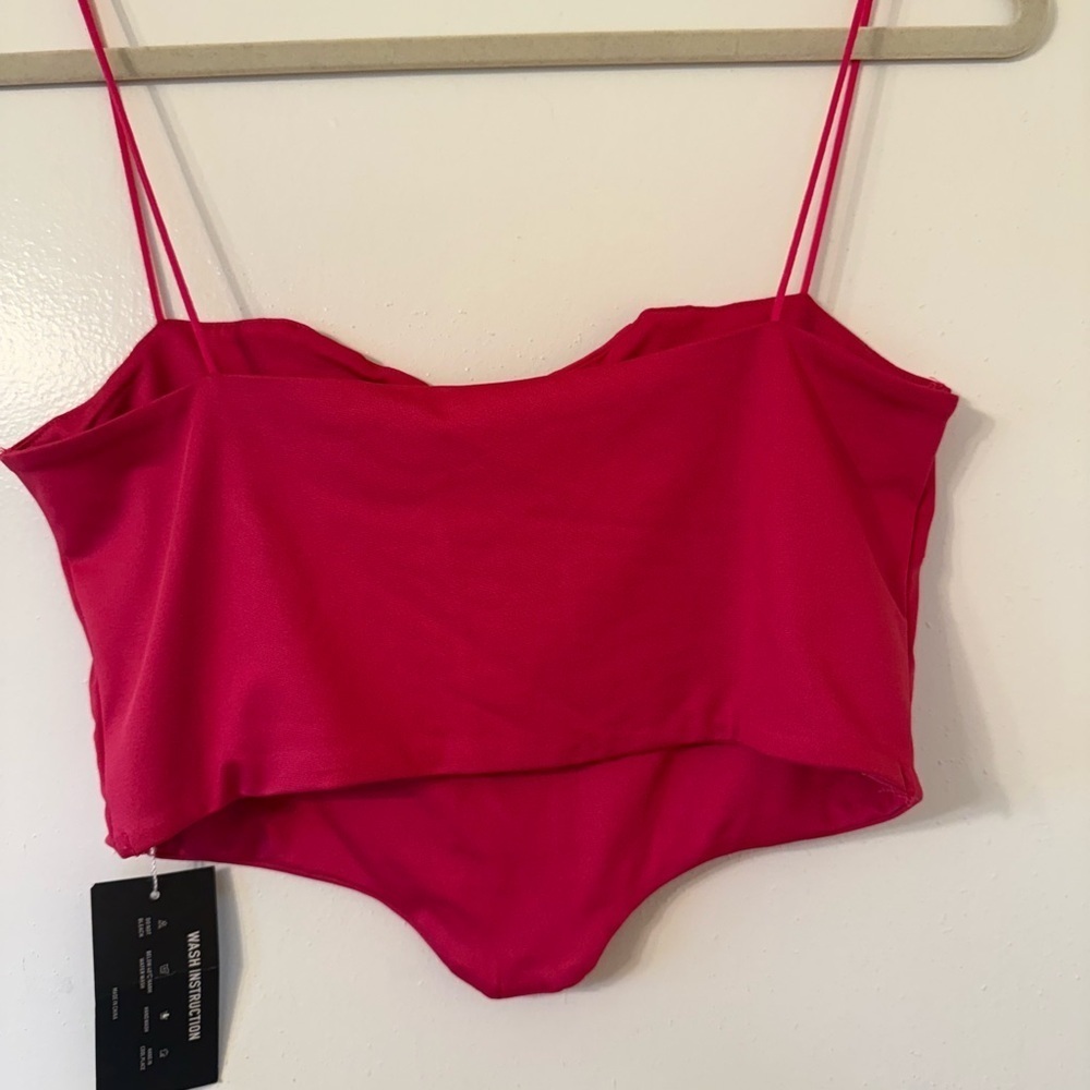 3 trendy crop tops sold as a bundle #festivalvibes - Picture 3 of 7